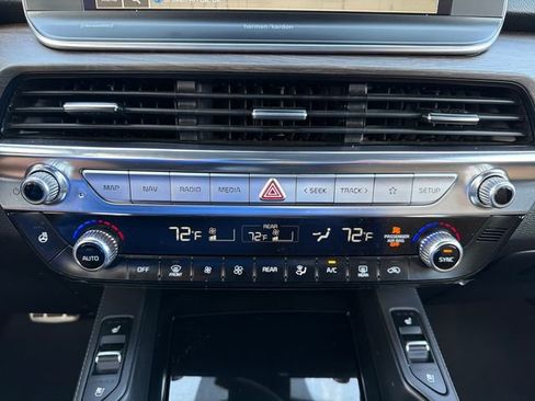 Used 2022 Kia Telluride SX w/ Nightfall Edition Package AWD/4WD image 14