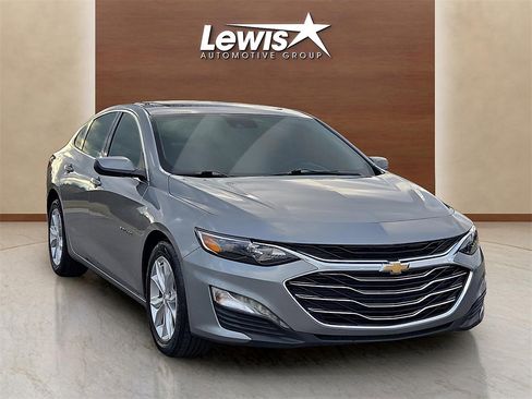 Used 2024 Chevrolet Malibu LT image 6