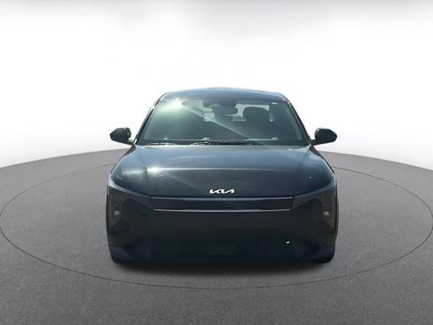 Used 2025 Kia K4 LXS image 4
