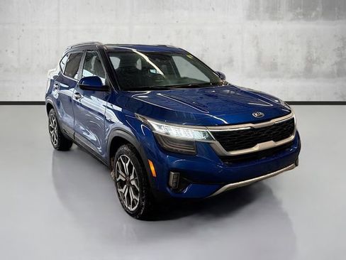 Used 2021 Kia Seltos SX image 3