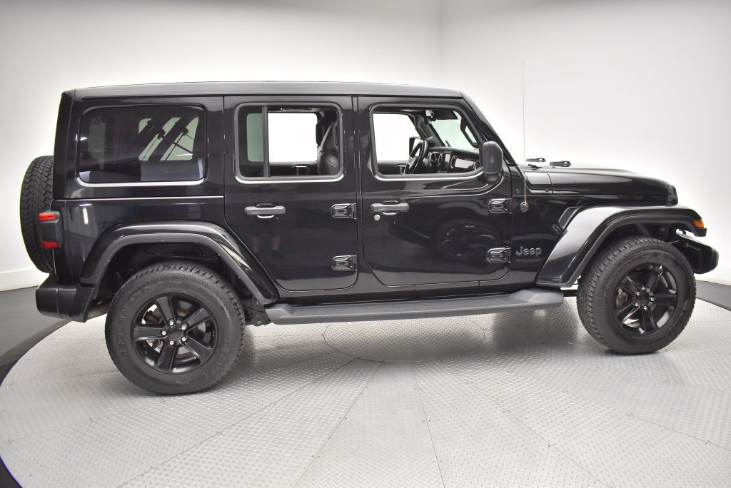 Used 2021 Jeep Wrangler Unlimited Sahara AWD/4WD image 4