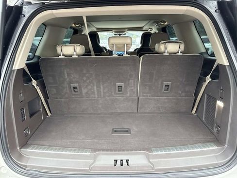 Certified 2023 Lincoln Navigator Reserve AWD/4WD image 12