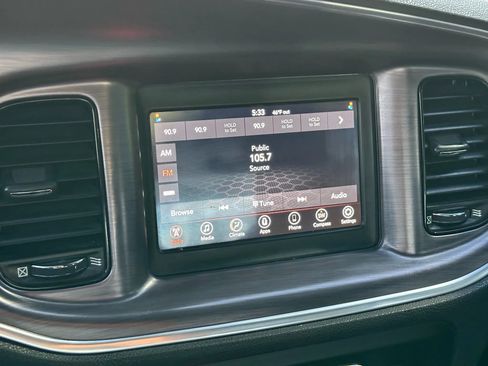 Used 2018 Dodge Charger SXT w/ Blacktop Package image 36