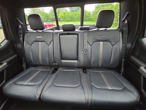 Certified 2019 Ford F150 Platinum w/ Equipment Group 701A Luxury AWD/4WD image 22