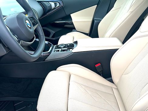 New 2026 BMW X3 xDrive30i w/ Premium Package AWD/4WD image 10