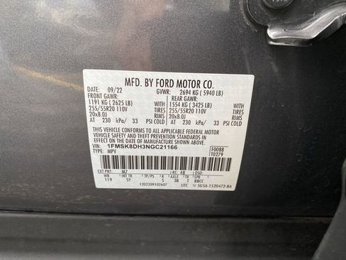 Certified 2022 Ford Explorer XLT w/ Equipment Group 202A image 37