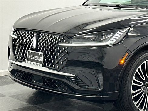 New 2026 Lincoln Aviator Black Label w/ Dynamic Handling Package image 2