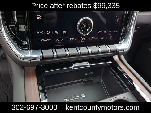 New 2026 GMC Yukon XL Denali w/ Denali Reserve Package AWD/4WD image 17