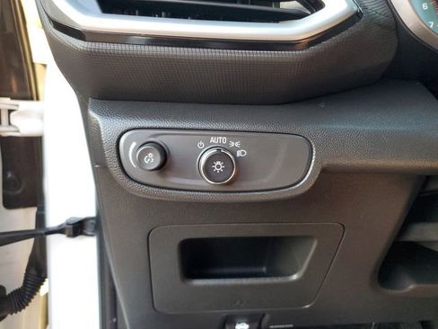 Used 2021 Chevrolet TrailBlazer LS image 26