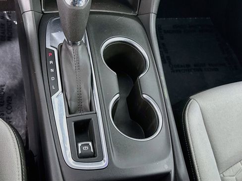 Used 2021 Chevrolet Equinox LS w/ LS Convenience Package FWD image 21