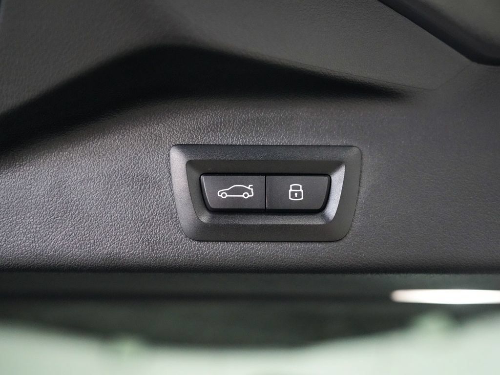 Used 2026 BMW X5 M Competition AWD/4WD image 45