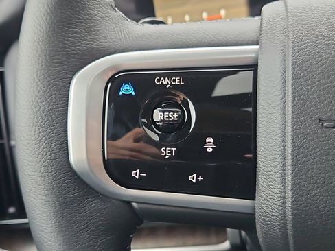 New 2025 Nissan Armada Platinum w/ Convenience Package image 12