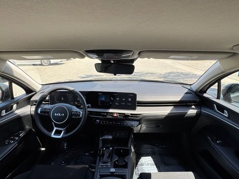 Used 2025 Kia K5 LXS FWD image 33
