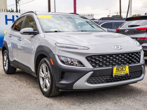 Certified 2023 Hyundai Kona SEL image 3