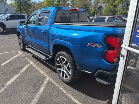 Used 2024 Chevrolet Colorado Z71 w/ Z71 Convenience Package 2 AWD/4WD image 5