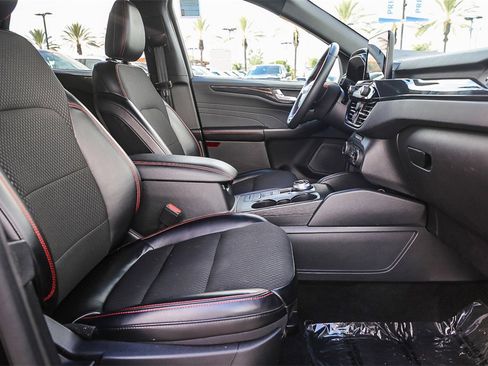 Used 2024 Ford Escape ST-Line image 20