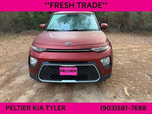 Certified 2020 Kia Soul LX image 2