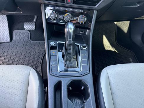 Used 2019 Volkswagen Jetta R-Line image 23