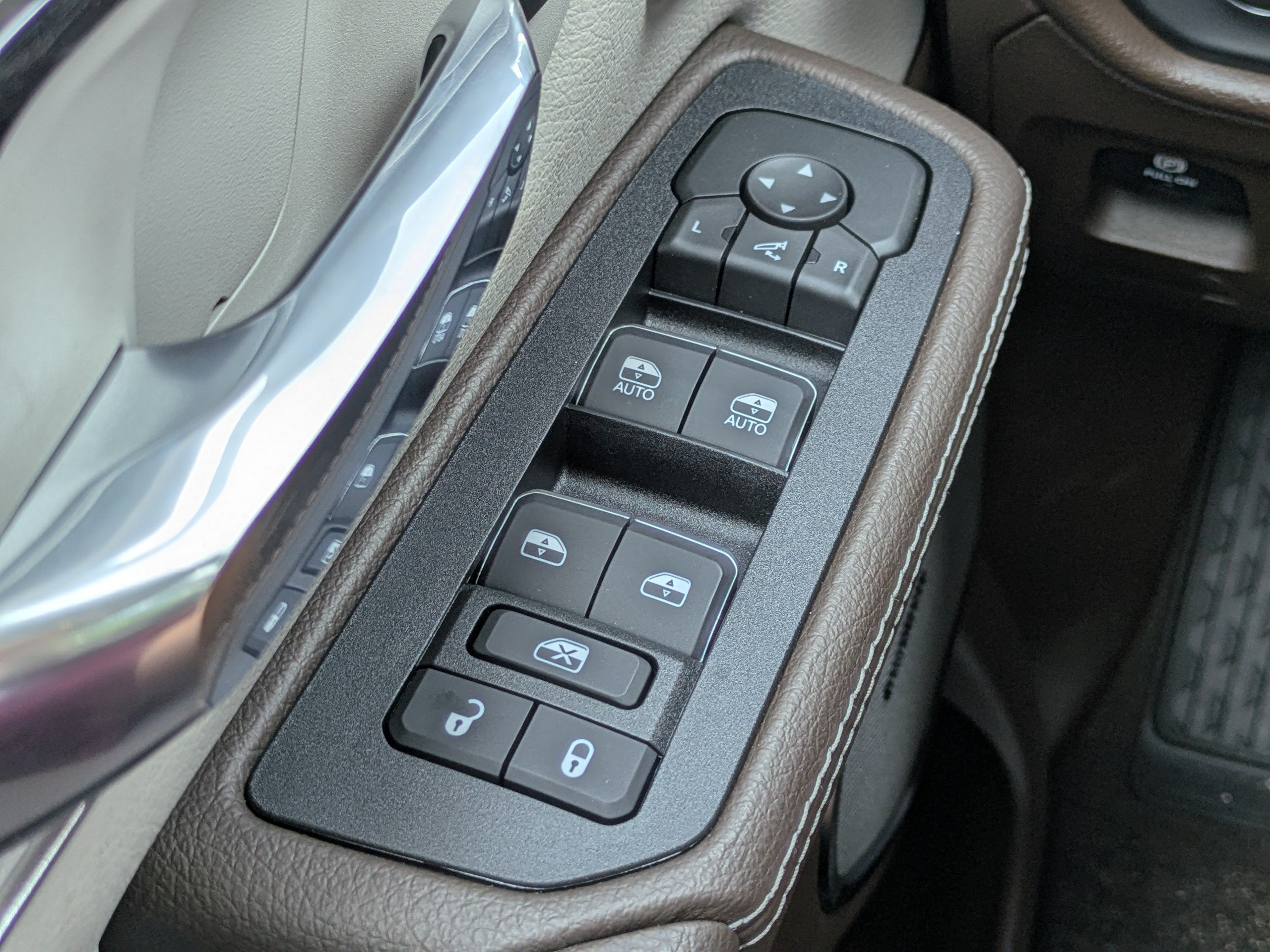 Used 2026 RAM 1500 Laramie w/ Advanced Safety Group II AWD/4WD image 20