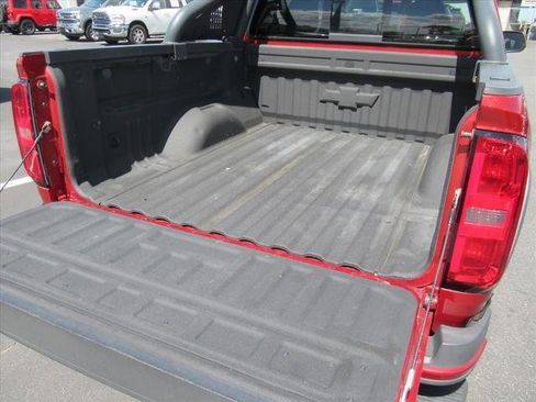 Used 2016 Chevrolet Colorado Z71 image 31