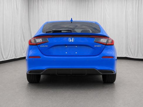 Used 2024 Honda Civic Sport image 6
