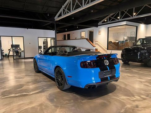Used 2013 Ford Mustang Shelby GT500 image 3