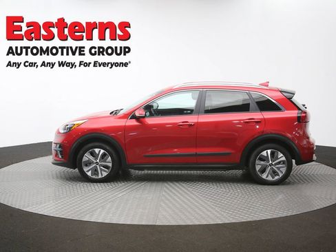 Used 2022 Kia Niro EX w/ Cold Weather Package FWD image 61