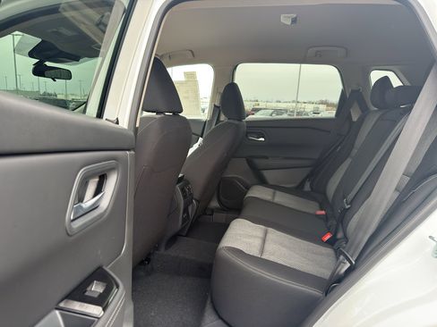 New 2026 Nissan Rogue SV AWD/4WD image 29