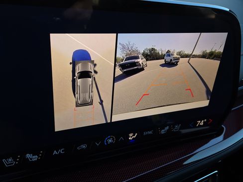 New 2026 Chevrolet Traverse RS w/ LPO, Floor Liner Package image 22