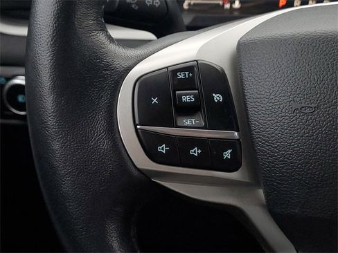 Certified 2023 Ford Explorer XLT w/ Equipment Group 202A image 16