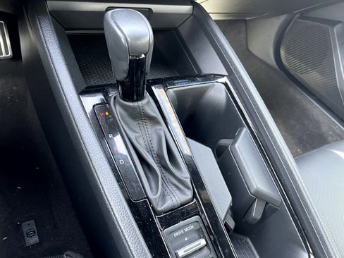 Used 2024 Honda Accord Sport image 18