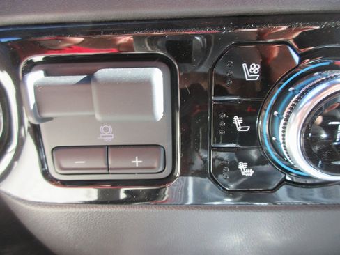 New 2026 GMC Sierra 1500 SLT w/ SLT Premium Plus Package image 19