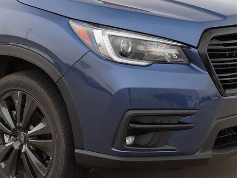 Used 2022 Subaru Ascent Onyx Edition image 10