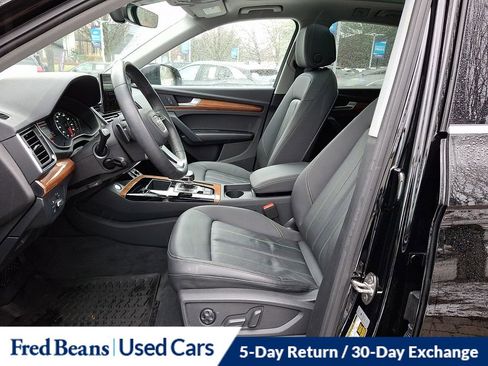 Used 2023 Audi Q5 2.0T Premium w/ Convenience Package image 16