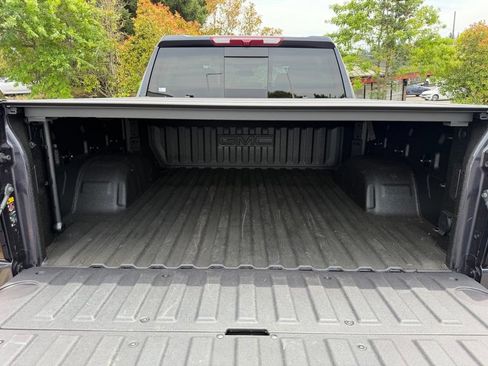Used 2025 GMC Sierra 1500 Denali AWD/4WD image 10