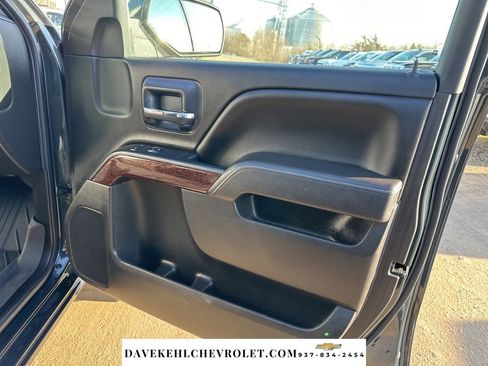 Used 2017 GMC Sierra 1500 SLE w/ SLE Value Package image 24