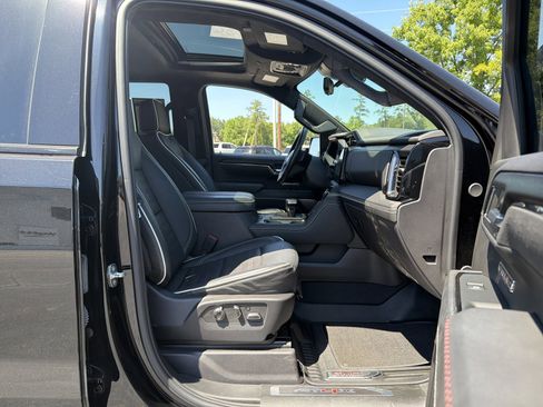 Used 2024 GMC Sierra 1500 AT4X AWD/4WD image 35