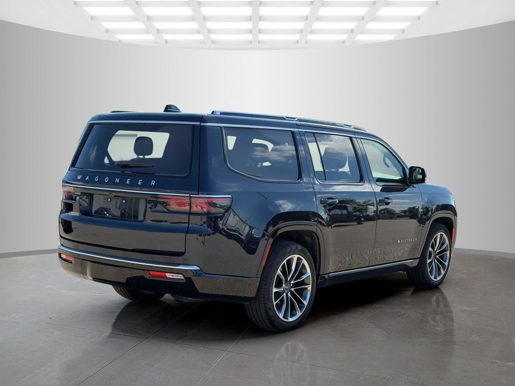 Used 2025 Jeep Wagoneer Series III w/ Premium Group I AWD/4WD image 4
