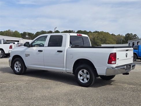 Certified 2023 RAM 1500 Classic SLT w/ Trailer & Traction Group AWD/4WD image 24