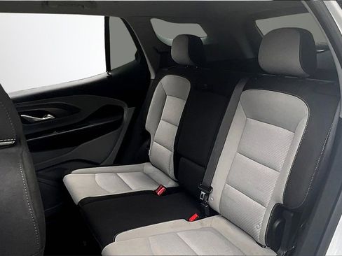 Used 2023 GMC Terrain SLE w/ Driver Convenience Package image 22
