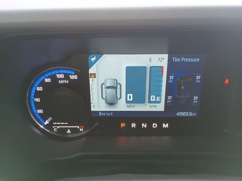 Used 2023 Ford Bronco Badlands w/ Sasquatch Package AWD/4WD image 14