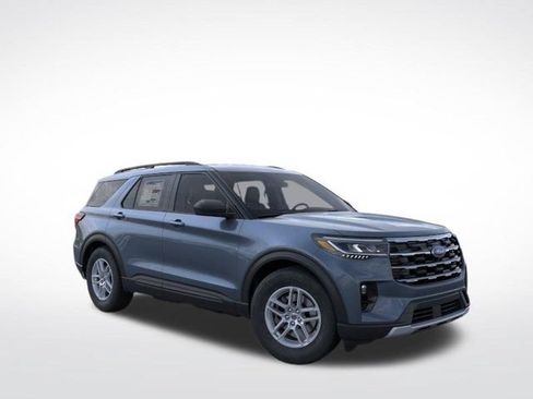 New 2026 Ford Explorer Active w/ Active Comfort Package RWD image 9