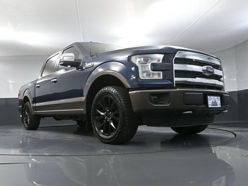 Used 2015 Ford F150 Lariat w/ Equipment Group 502A Luxury AWD/4WD image 55
