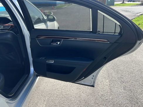 Used 2008 Mercedes-Benz S 63 AMG image 15