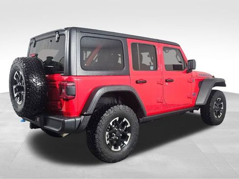 Used 2024 Jeep Wrangler Unlimited Rubicon 4xe w/ Convenience Group image 7