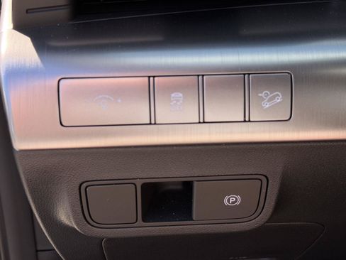 Used 2026 Hyundai Kona SEL Sport FWD image 21