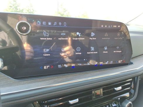 New 2026 Chevrolet Suburban High Country AWD/4WD image 31