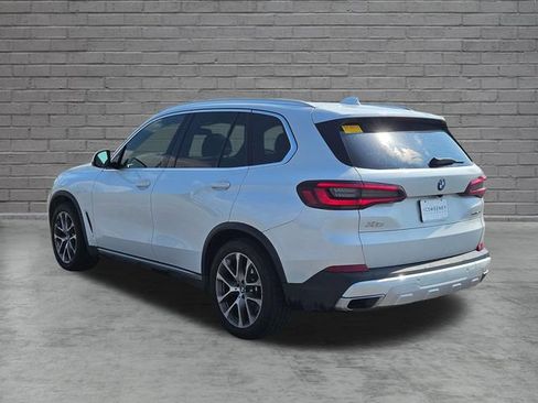 Used 2021 BMW X5 xDrive40i w/ Premium Package AWD/4WD image 3