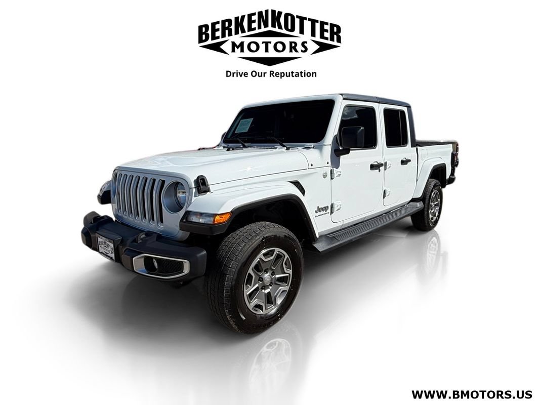 Used 2023 Jeep Gladiator Overland w/ Cold Weather Group AWD/4WD image 7
