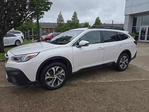Used 2020 Subaru Outback Limited w/ Popular Package #2 AWD/4WD image 20